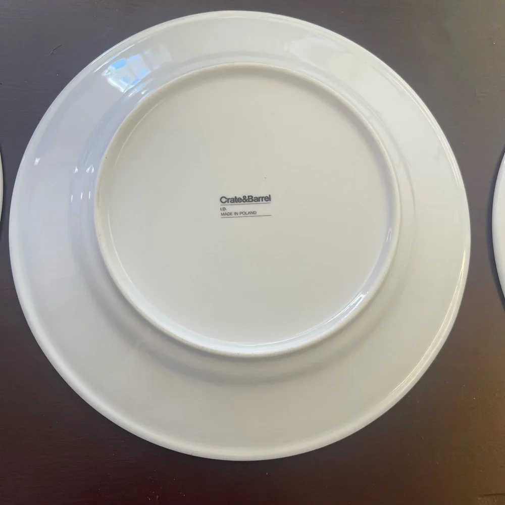 Crate&Barrel White and Blue Dinner Plates (3)